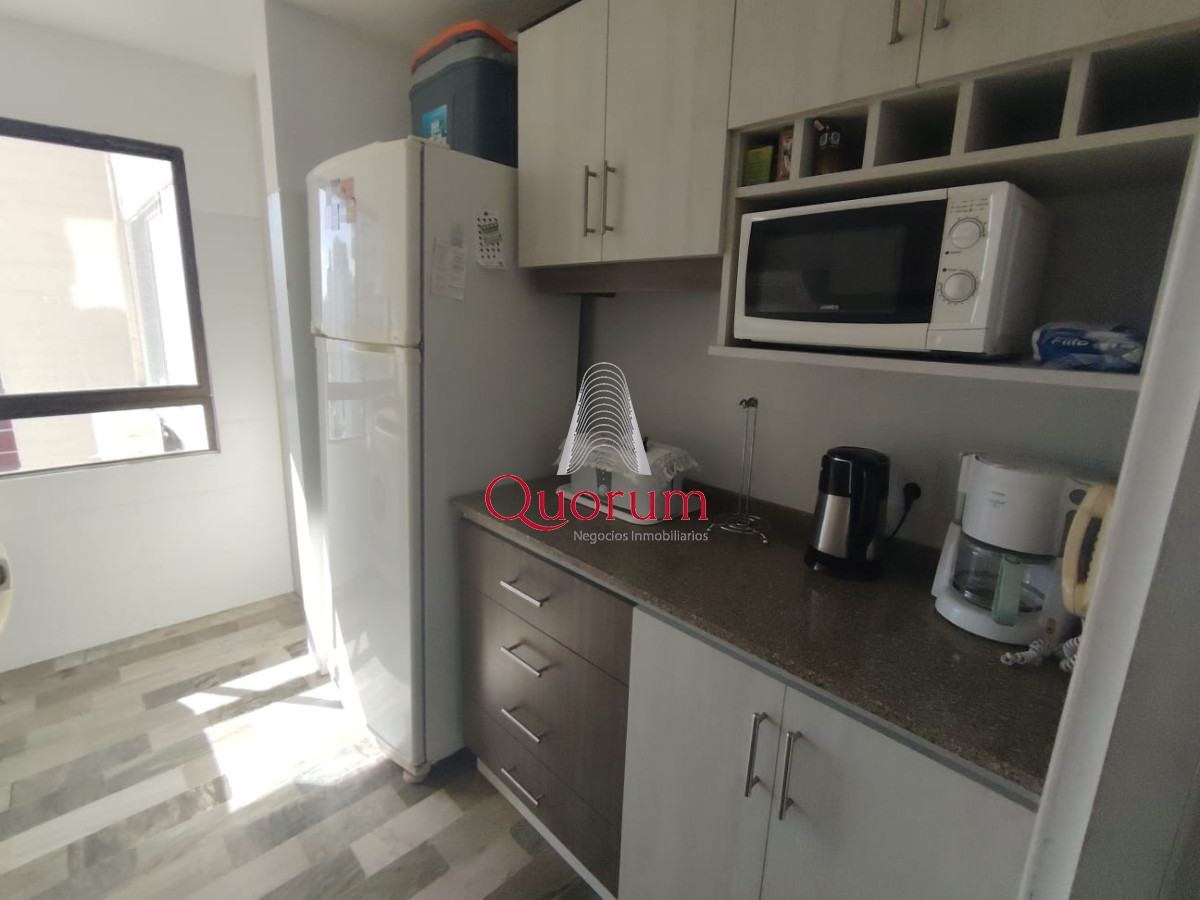 Apartamento ID.504 - Venta Apartamento 3 dormitorios Frente al Mar Playa Brava Punta del Este