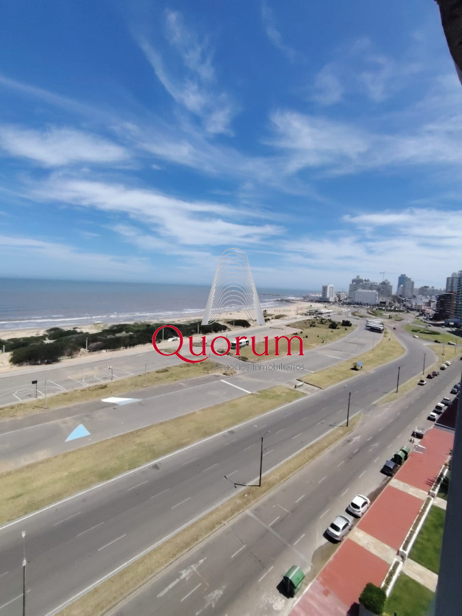 Apartamento ID.516 - Alquiler temporada apartamento 1dormitorio y medio frente al mar Playa Brava Punta del Este