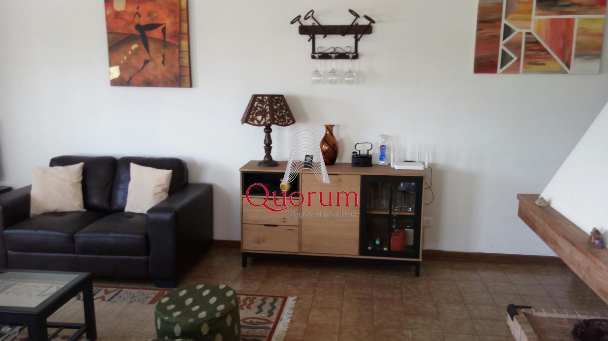 Apartamento ID.428 - Venta apartamento 3 dormitorios 2 baños Oportunidad Punta del Este