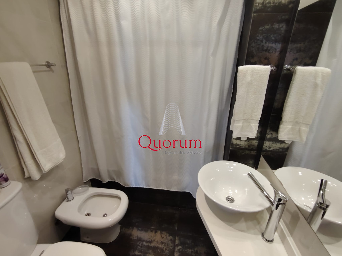 Apartamento ID.515 - Alquiler Temporal apartamento 2 dormitorios Playa Mansa Miami Boulevard Punta del Este