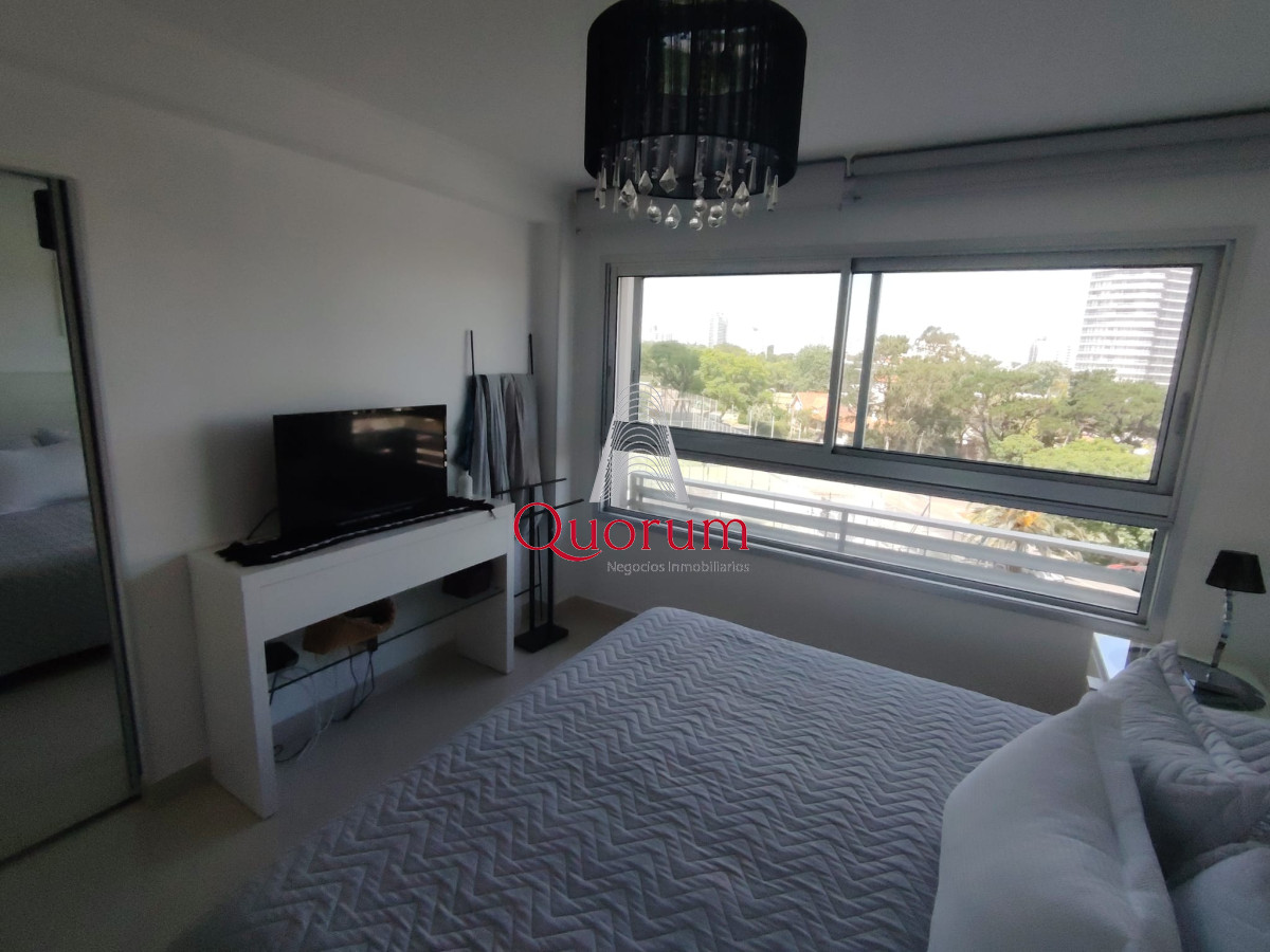 Apartamento ID.515 - Alquiler Temporal apartamento 2 dormitorios Playa Mansa Miami Boulevard Punta del Este