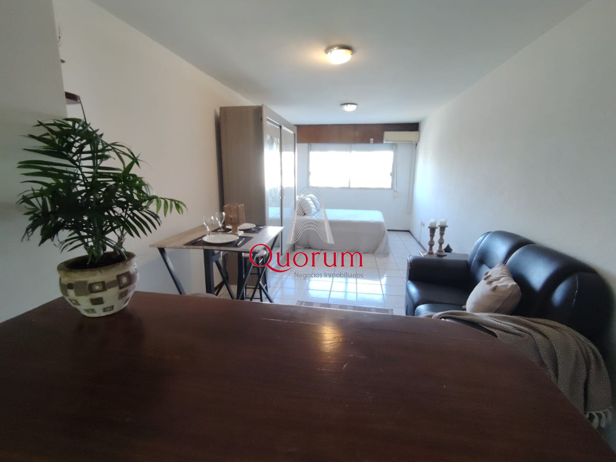 Apartamento ID.476 - Venta Monoambiente Punta del Este