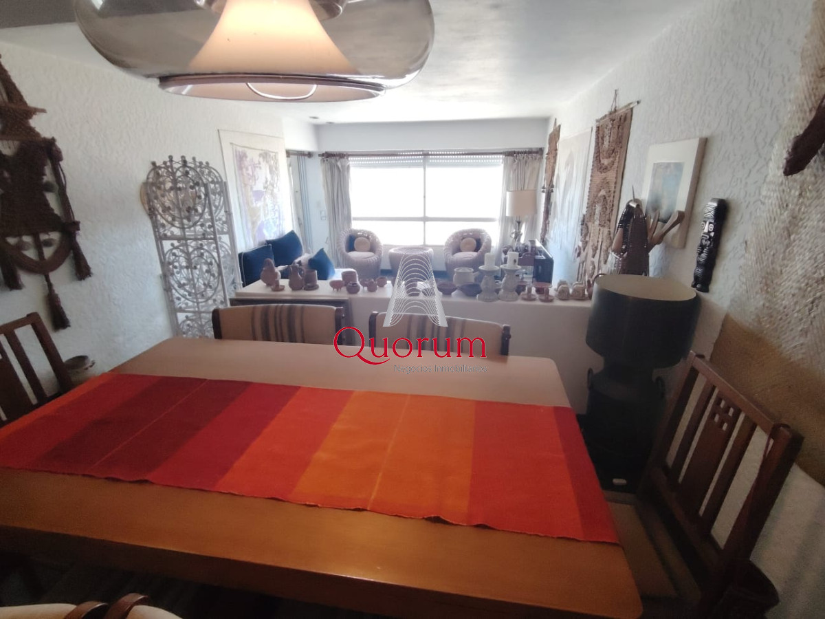 Apartamento ID.516 - Alquiler temporada apartamento 1dormitorio y medio frente al mar Playa Brava Punta del Este