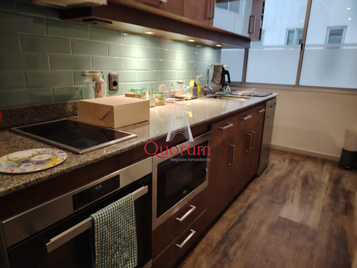 Apartamento ID.540 - Venta apartamento 3 dormitorios 2 baños Montevideo Centro Sur.