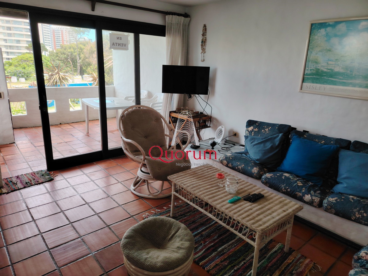Apartamento ID.452 - Venta Apartamento 2 dormitorios 2 baños Punta del Este Playa Brava