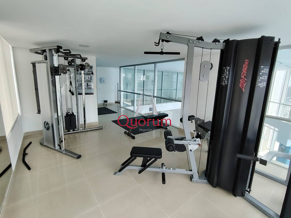 Apartamento ID.440 - Alquiler apartamento 4 dormitorios y parrillero propio en Punta del Este