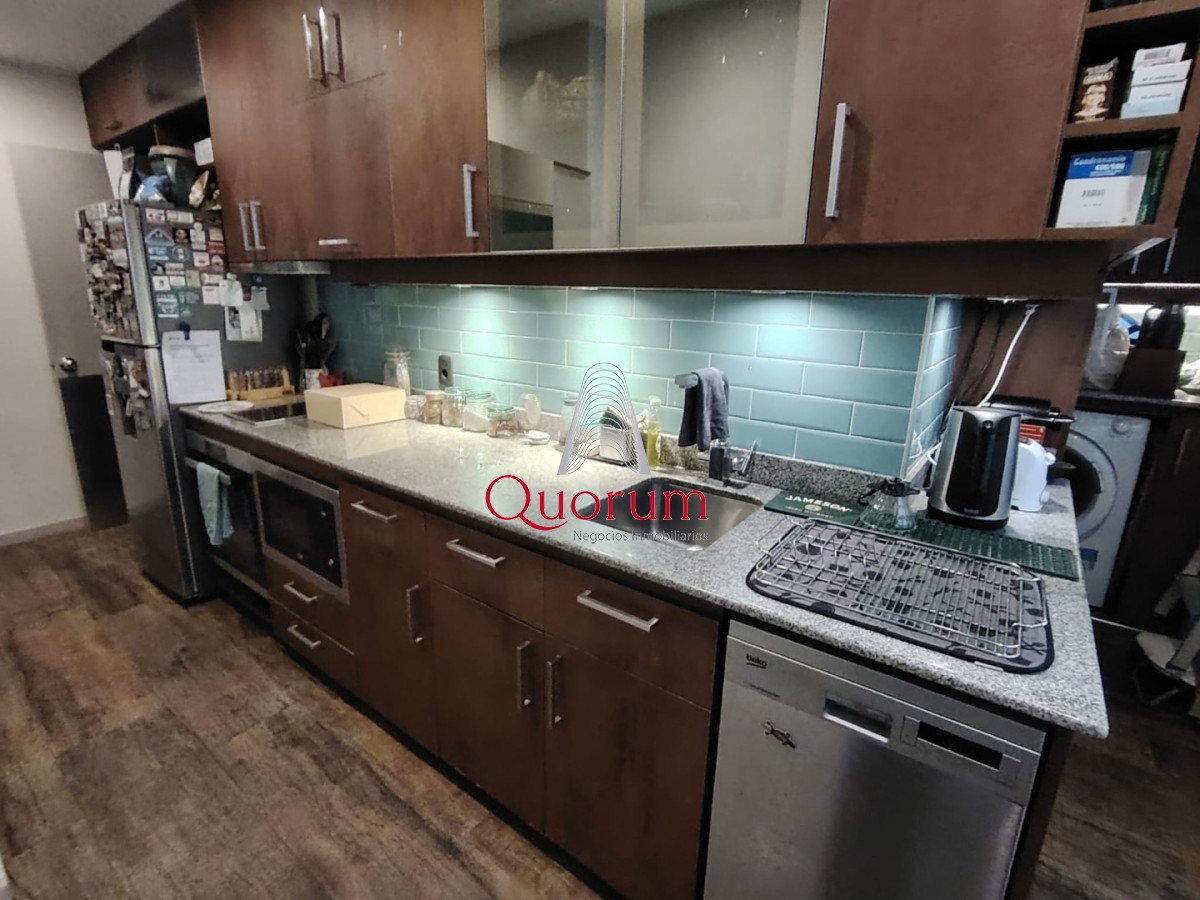 Apartamento ID.540 - Venta apartamento 3 dormitorios 2 baños Montevideo Centro Sur.