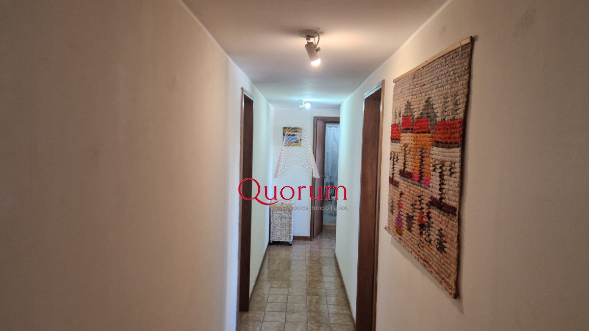 Apartamento ID.428 - Venta apartamento 3 dormitorios 2 baños Oportunidad Punta del Este