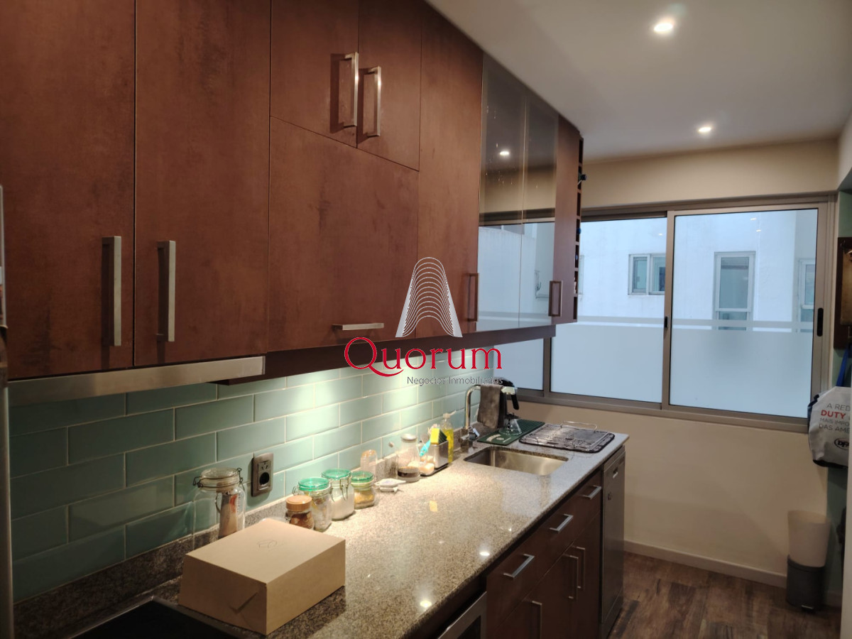 Apartamento ID.540 - Venta apartamento 3 dormitorios 2 baños Montevideo Centro Sur.