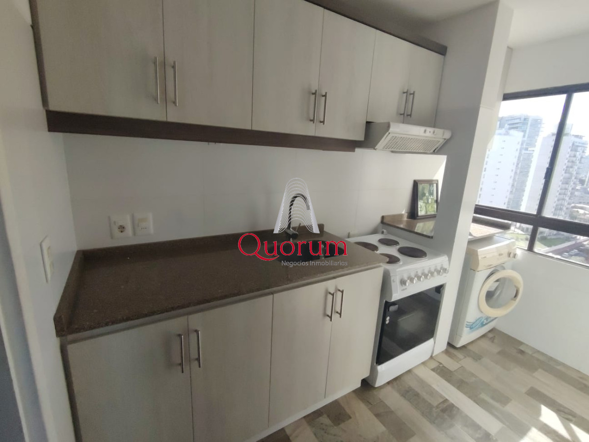 Apartamento ID.504 - Venta Apartamento 3 dormitorios Frente al Mar Playa Brava Punta del Este