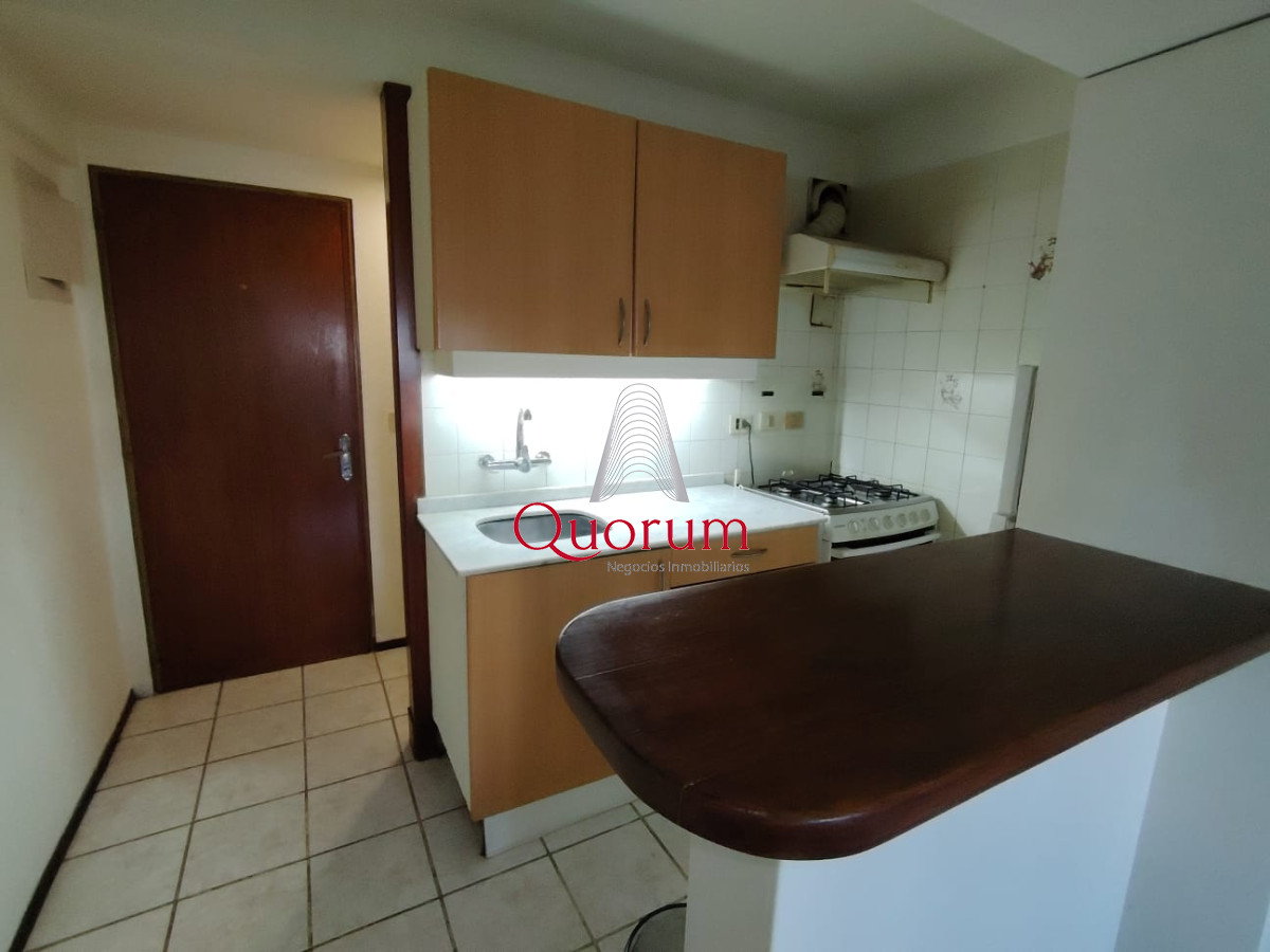 Apartamento ID.476 - Venta Monoambiente Punta del Este