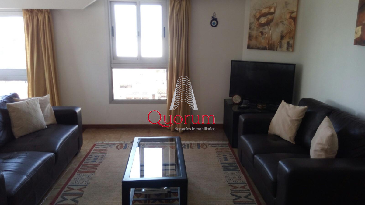 Apartamento ID.428 - Venta apartamento 3 dormitorios 2 baños Oportunidad Punta del Este