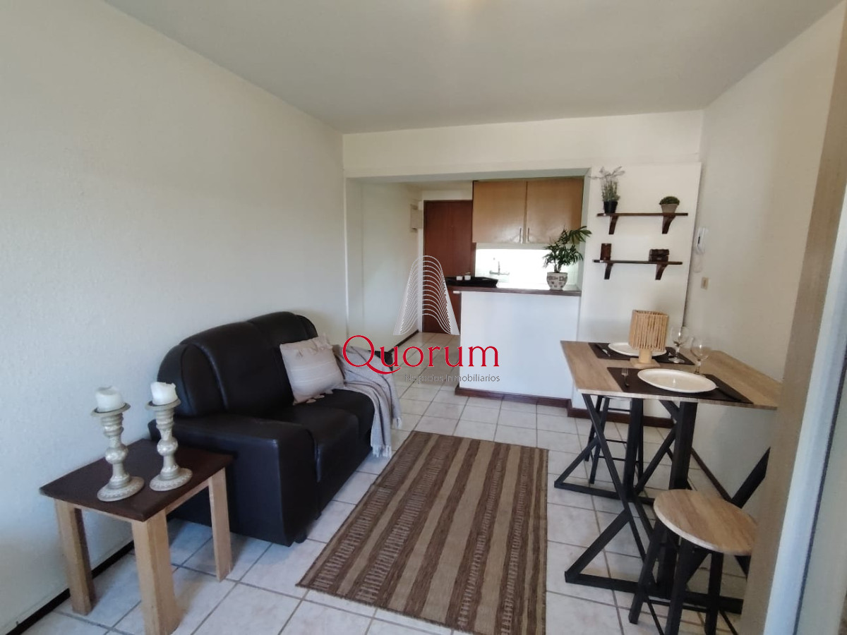 Apartamento ID.476 - Venta Monoambiente Punta del Este