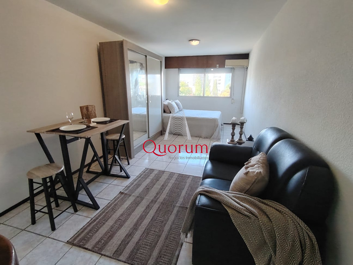 Apartamento ID.476 - Venta Monoambiente Punta del Este