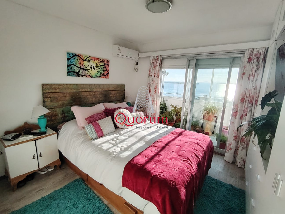 Apartamento ID.505 - Venta Apartmento Punta del Este, Península, 2 dormitorios, gran vista al mar.
