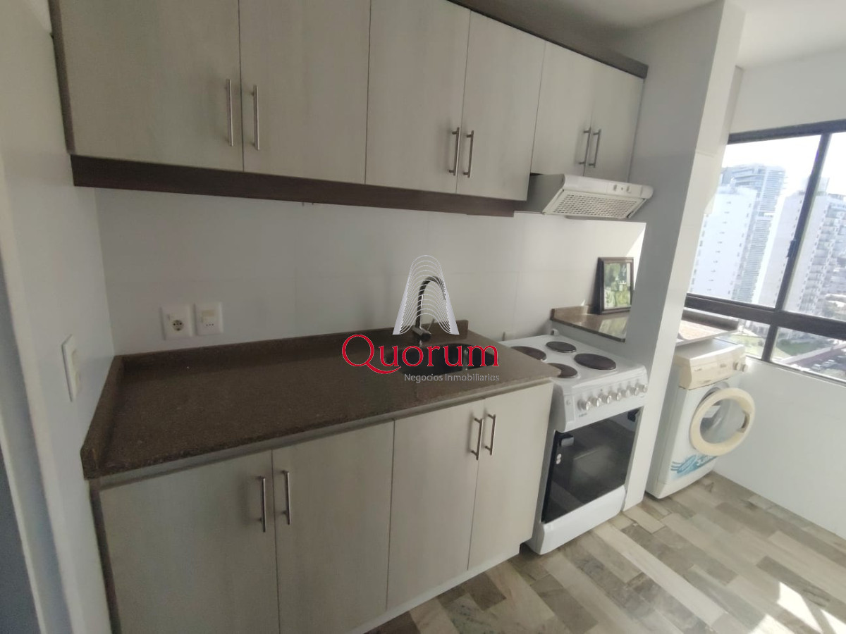 Apartamento ID.504 - Venta Apartamento 3 dormitorios Frente al Mar Playa Brava Punta del Este