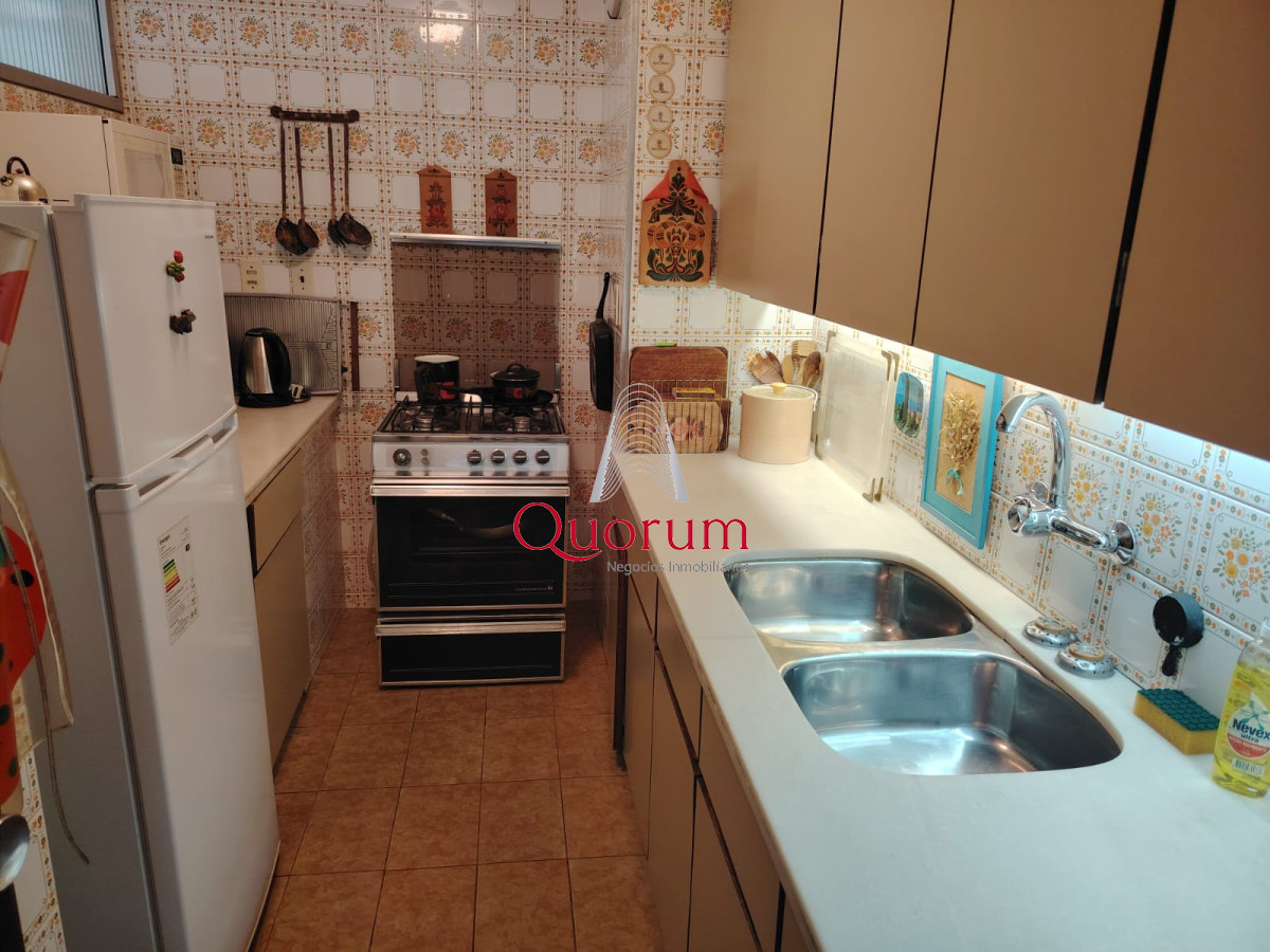 Apartamento ID.516 - Alquiler temporada apartamento 1dormitorio y medio frente al mar Playa Brava Punta del Este