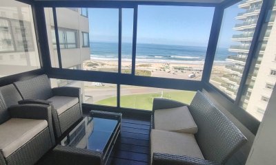 Venta Apartamento 3 dormitorios Frente al Mar Playa Brava Punta del Este