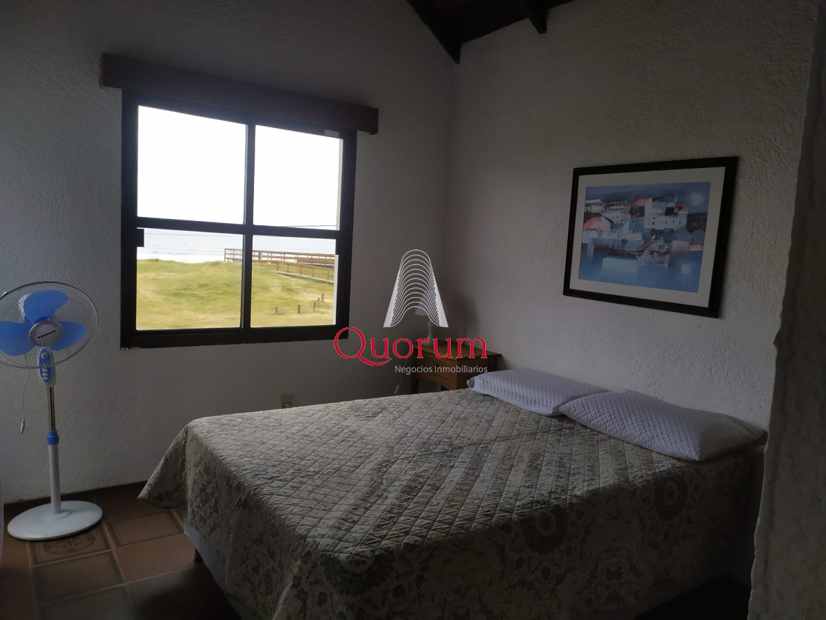 Casa ID.384 - Venta casa 2 dormitorios La Paloma Frente al mar El Cabito Rocha Uruguay