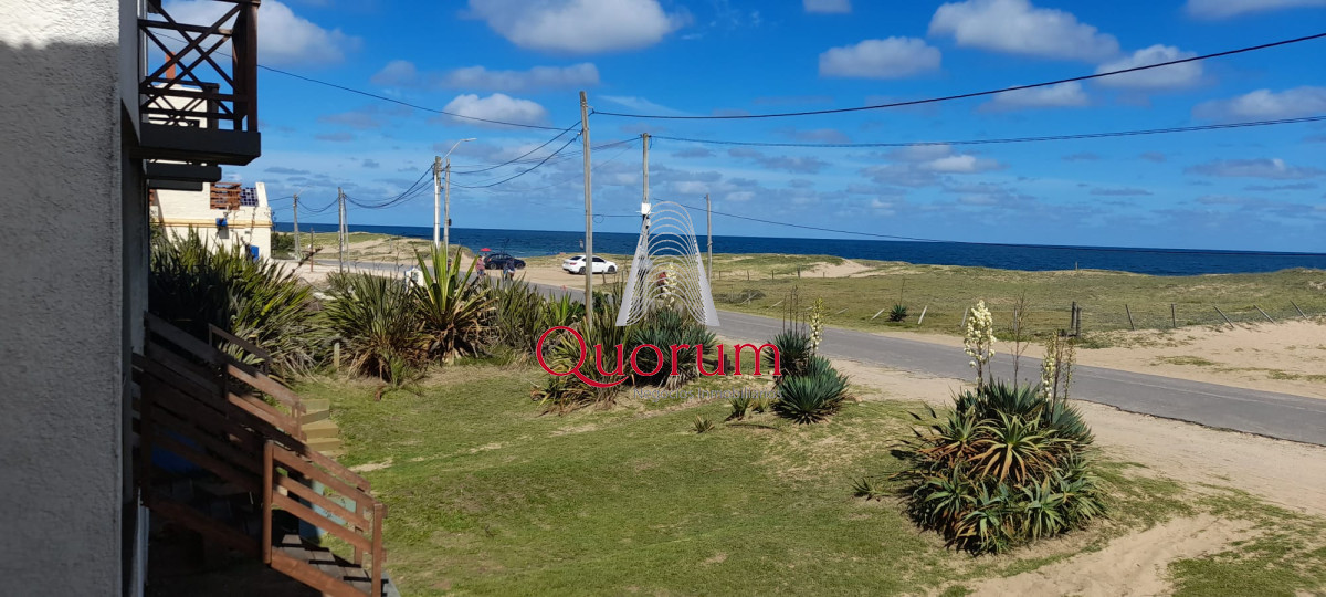 Casa ID.384 - Venta casa 2 dormitorios La Paloma Frente al mar El Cabito Rocha Uruguay