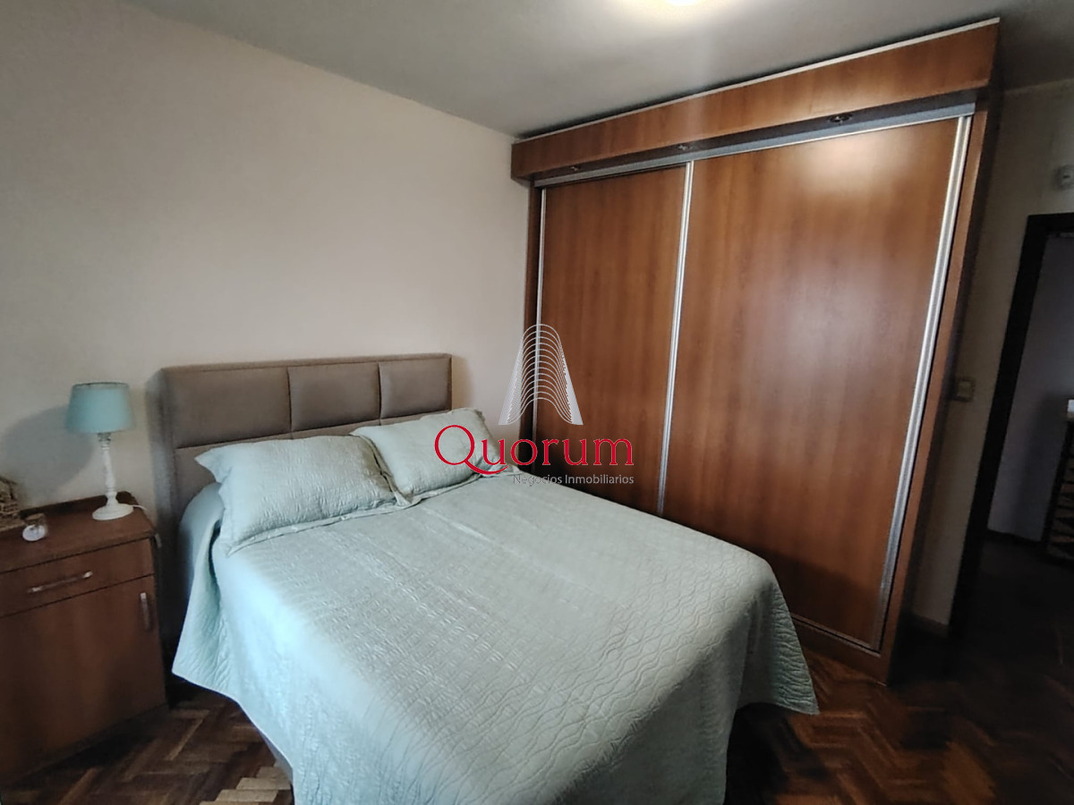 Casa ID.529 - Venta casa 4 dormitorios 3 baños en Malvin Montevideo