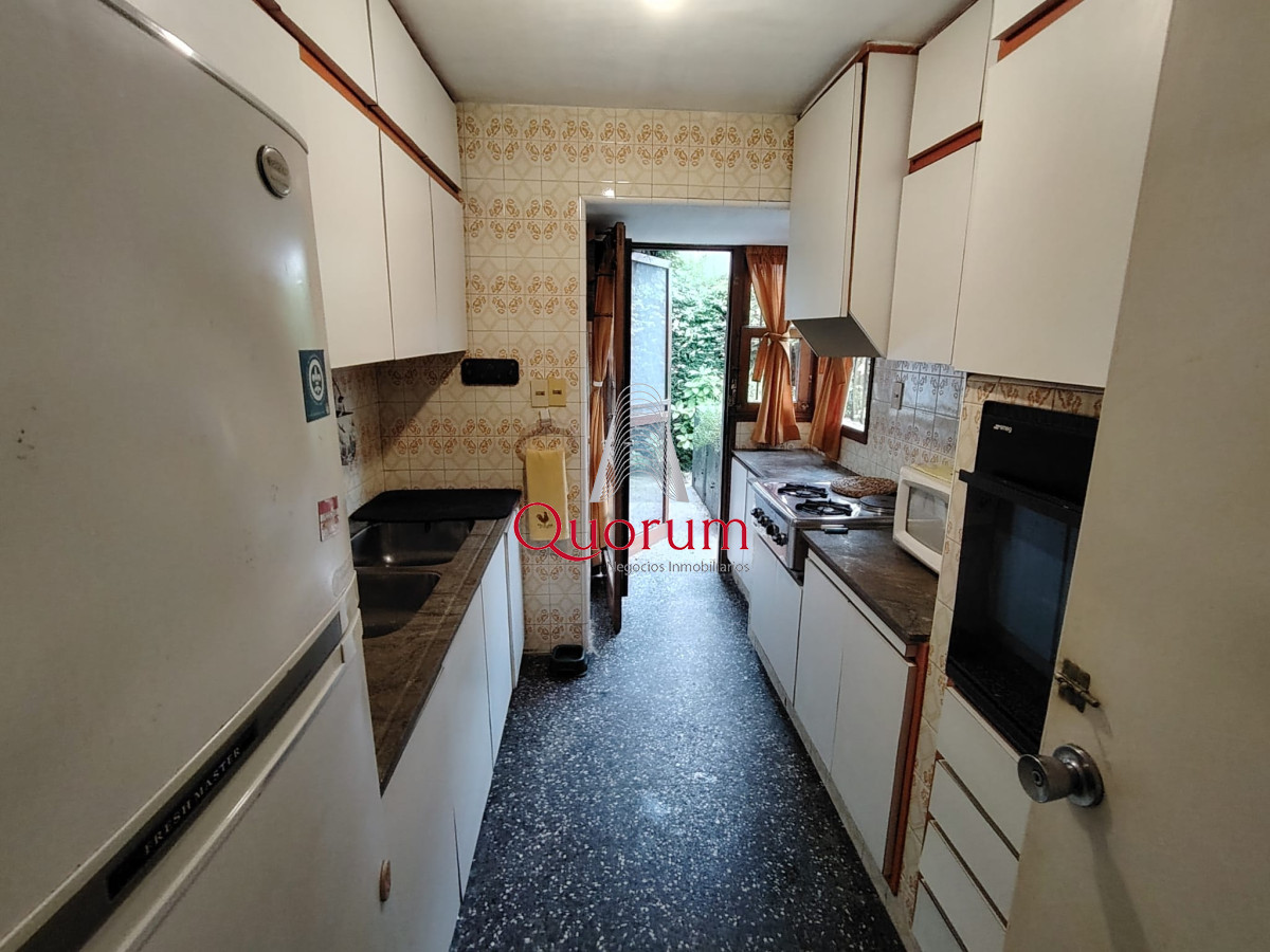 Casa ID.500 - Venta casa 3 dormitorios 2 baños y apartamento con entrada independiente en el centro de Maldonado Maldonado