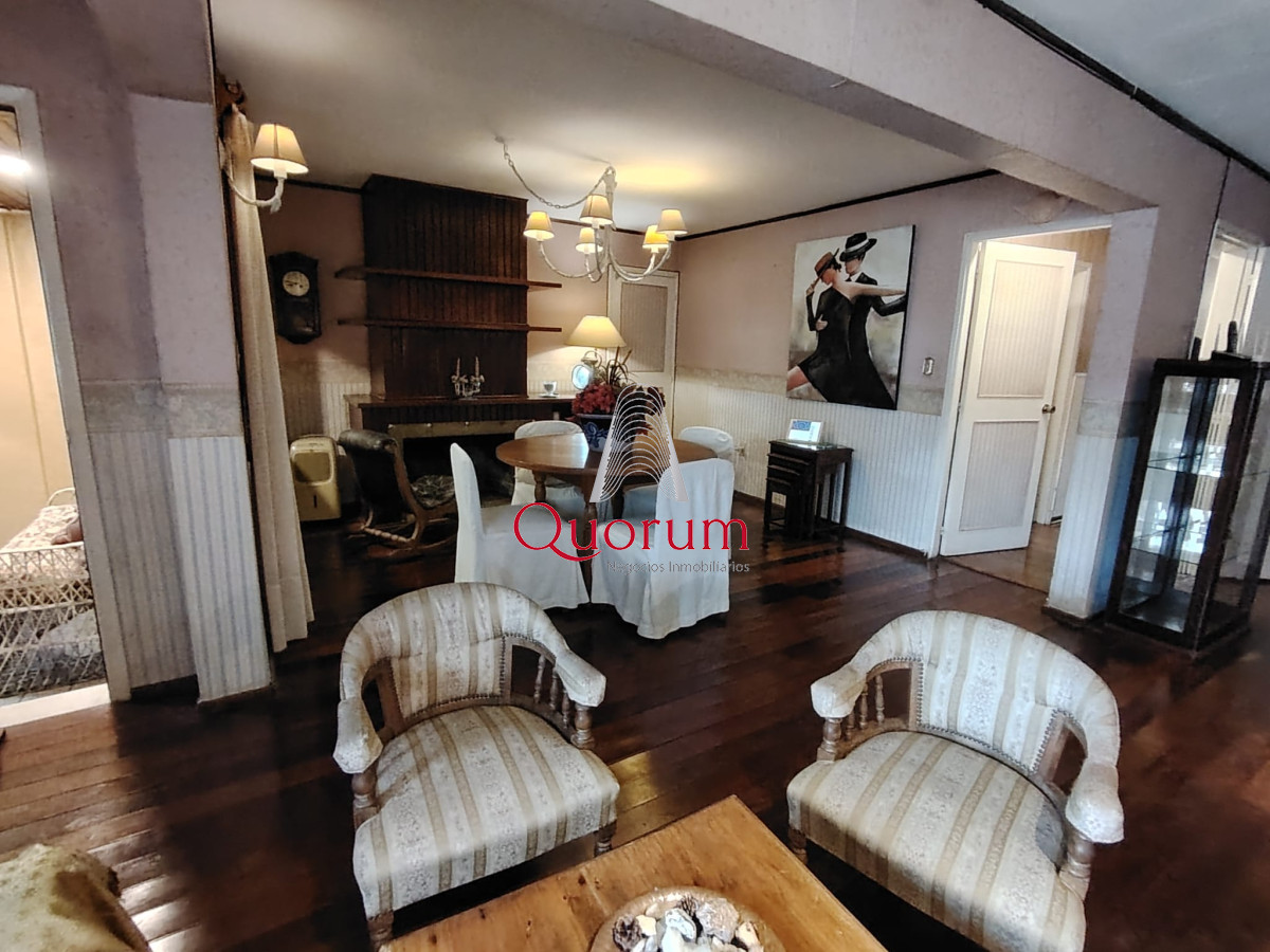 Casa ID.500 - Venta casa 3 dormitorios 2 baños y apartamento con entrada independiente en el centro de Maldonado Maldonado