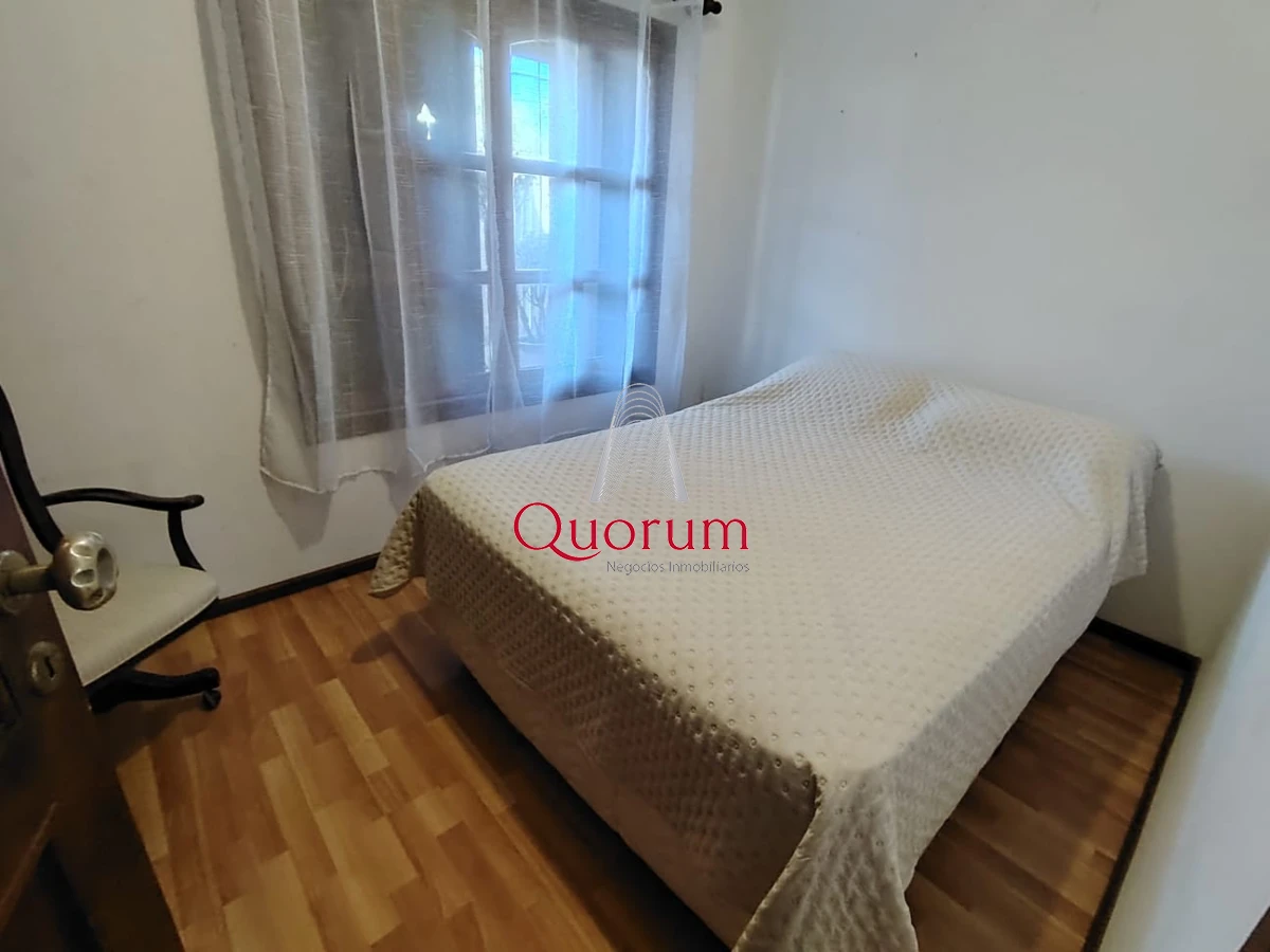 Casa ID.512 - Venta Casa 6 dormitorios Playa Mansa Punta del Este Uruguay