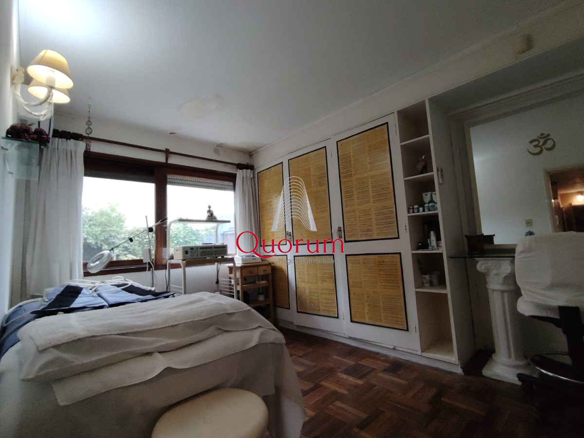 Casa ID.500 - Venta casa 3 dormitorios 2 baños y apartamento con entrada independiente en el centro de Maldonado Maldonado