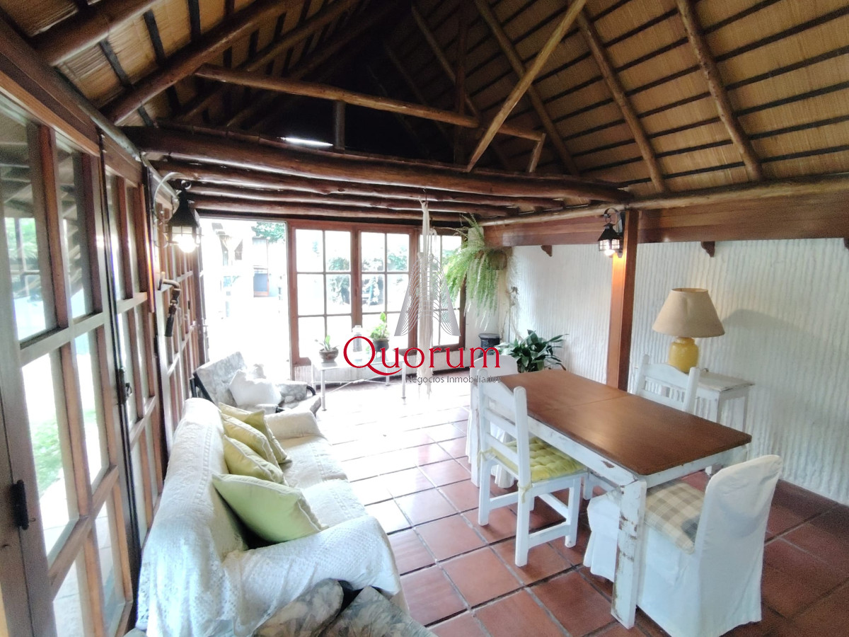 Casa ID.500 - Venta casa 3 dormitorios 2 baños y apartamento con entrada independiente en el centro de Maldonado Maldonado