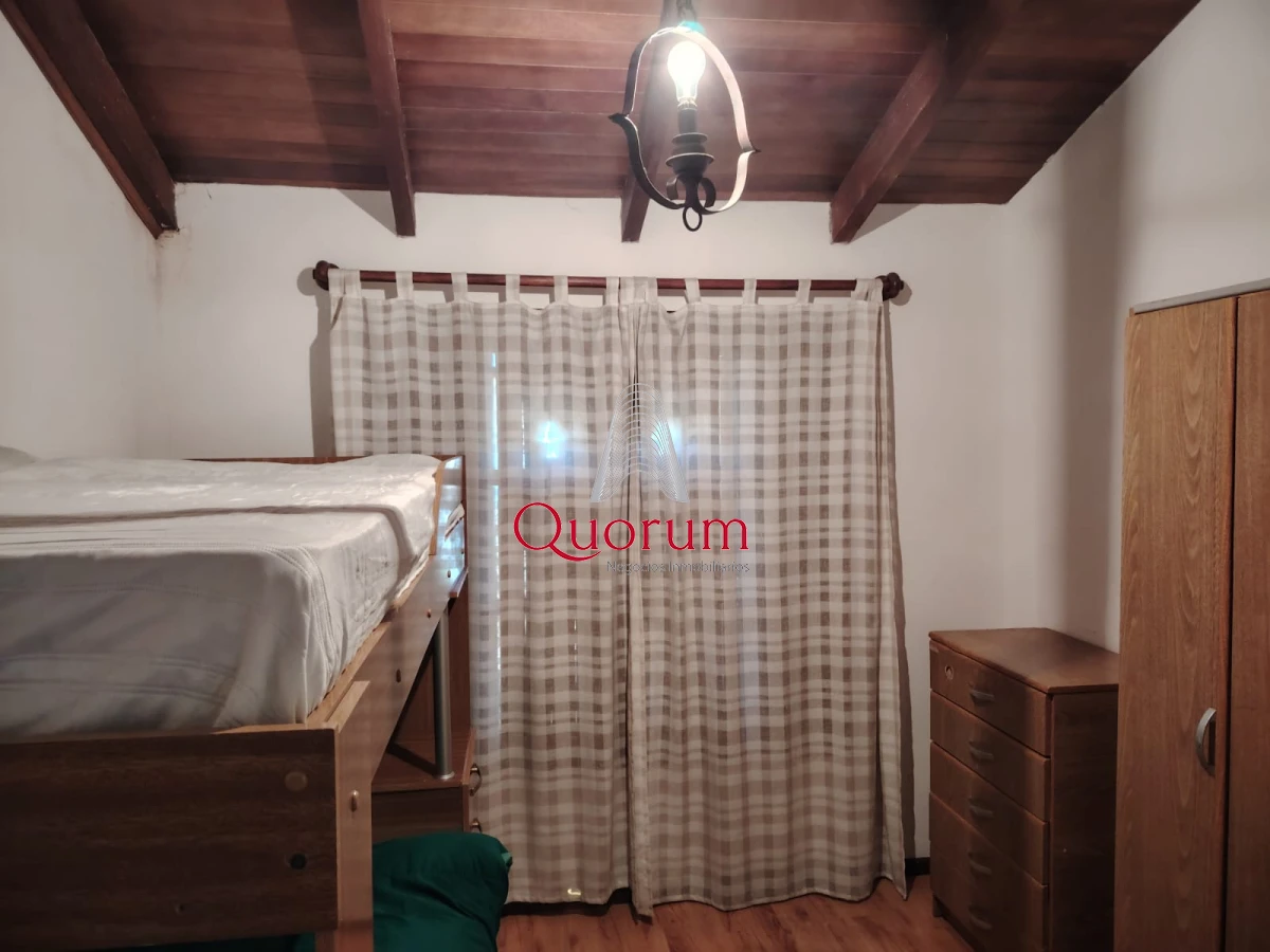 Casa ID.512 - Venta Casa 6 dormitorios Playa Mansa Punta del Este Uruguay