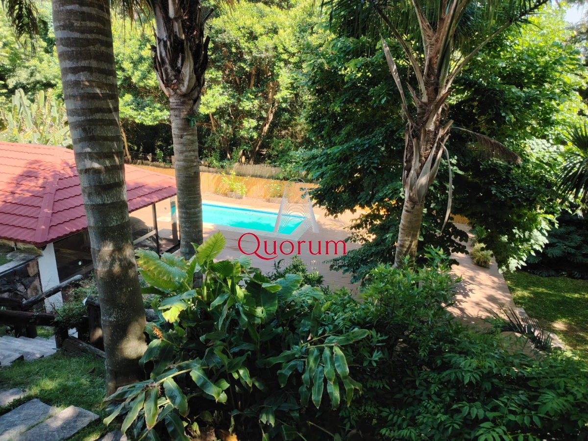 Casa ID.512 - Venta Casa 6 dormitorios Playa Mansa Punta del Este Uruguay