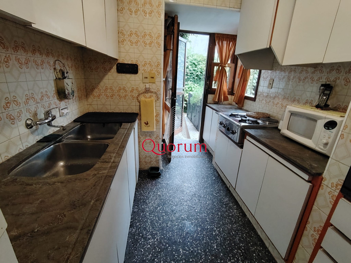 Casa ID.500 - Venta casa 3 dormitorios 2 baños y apartamento con entrada independiente en el centro de Maldonado Maldonado