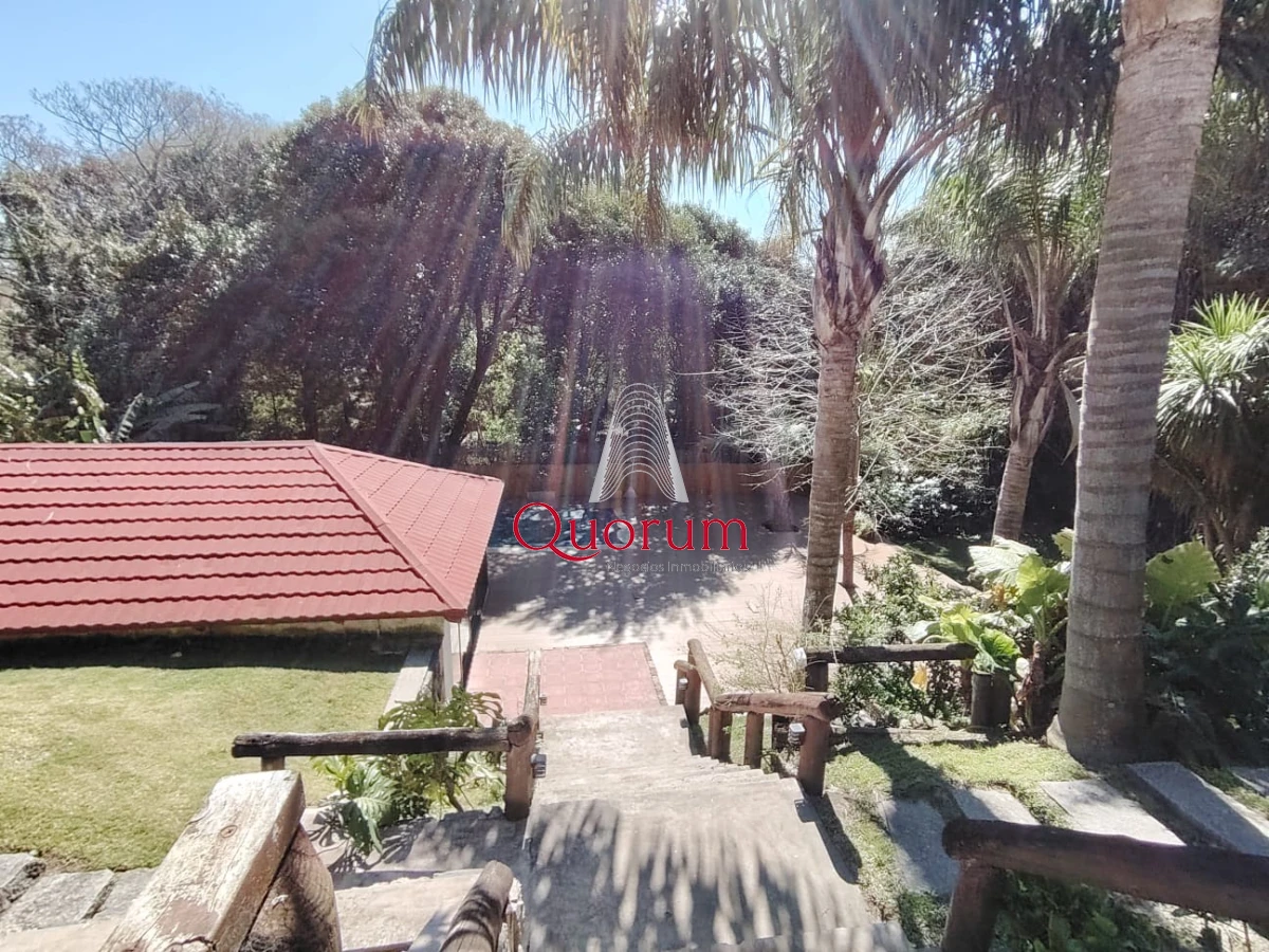 Casa ID.512 - Venta Casa 6 dormitorios Playa Mansa Punta del Este Uruguay