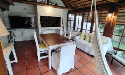Venta casa 3 dormitorios 2 baños y apartamento con entrada independiente en el centro de Maldonado Maldonado