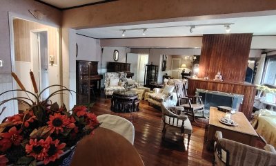 Venta casa 3 dormitorios 2 baños y apartamento con entrada independiente en el centro de Maldonado Maldonado