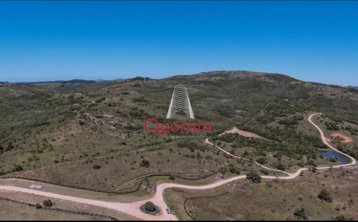 Chacra ID.382 - Venta Chacra 5 hectareas Las Taperas Ruta 12 Pueblo Eden Maldonado Punta del Este Uruguay