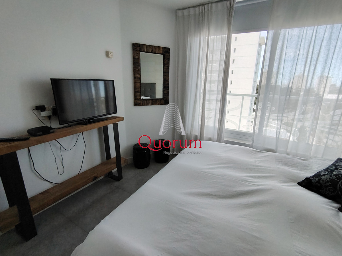 Apartamento ID.474 - Venta apartamento 1 dormitorio y medio Punta del Este
