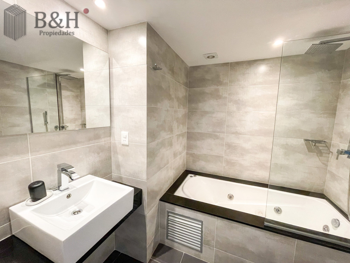 Apartamento ID.6748 - Departamento frente al mar en la península