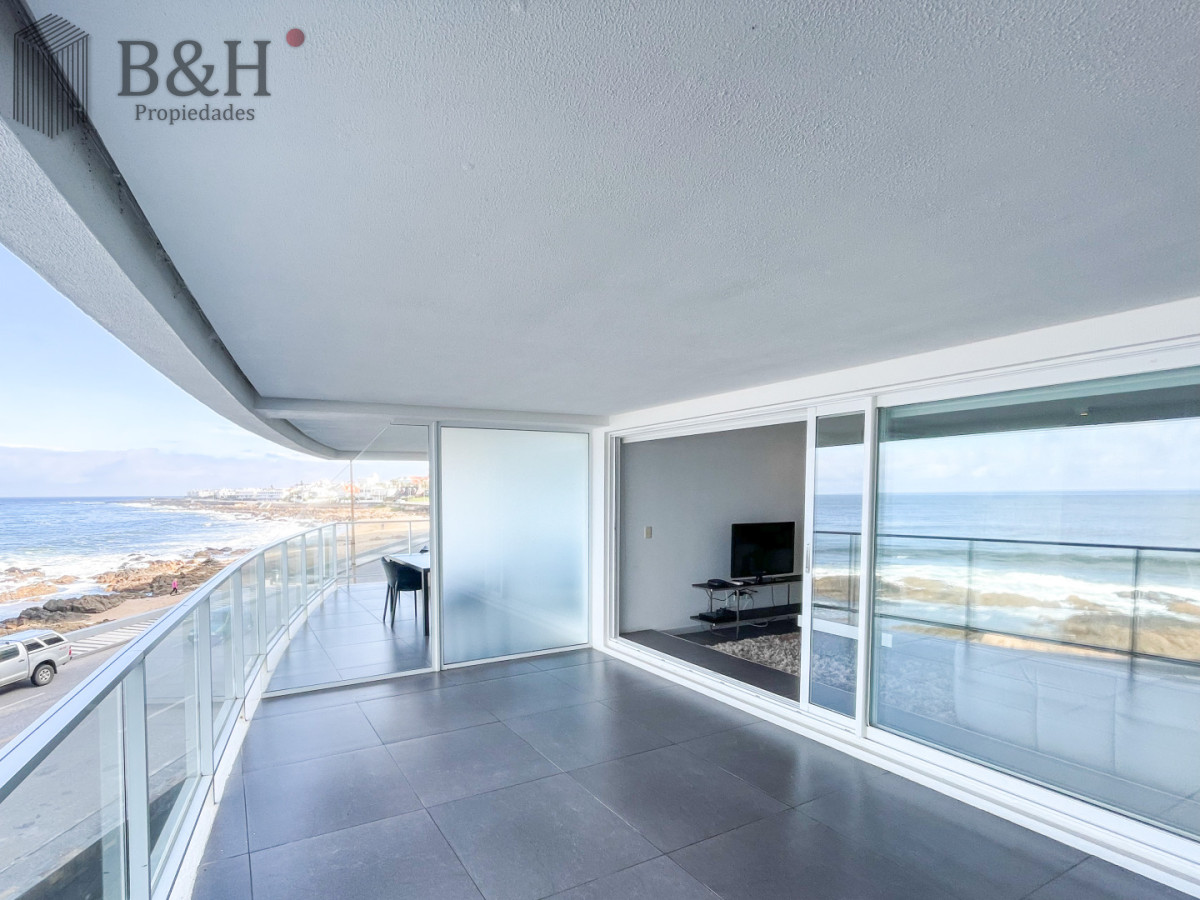 Apartamento ID.6748 - Departamento frente al mar en la península