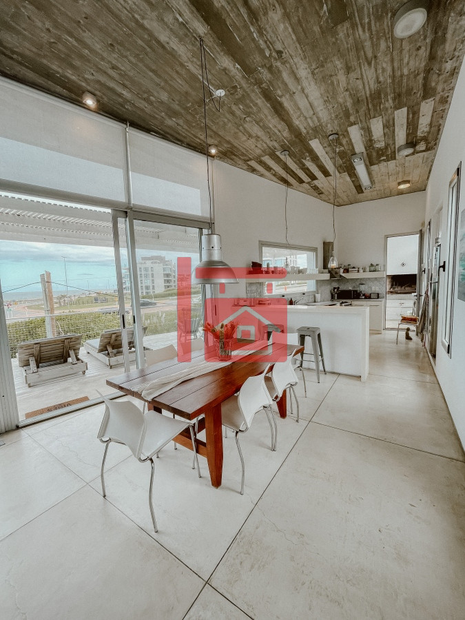 Casa ID.398 - Casa frente al mar en el chorro, manantiales.