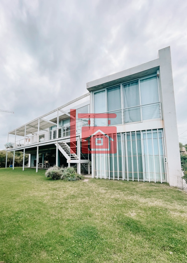 Casa ID.398 - Casa frente al mar en el chorro, manantiales.