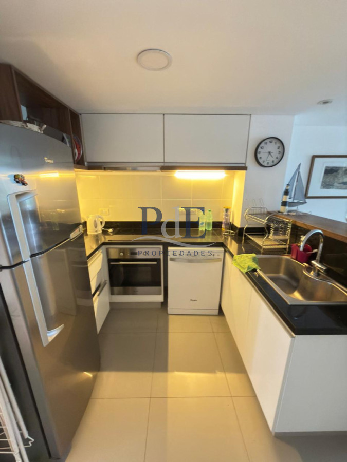 Apartamento en venta de 2 dormitorios en edificio Chronos, Punta del Este - Imagen 6