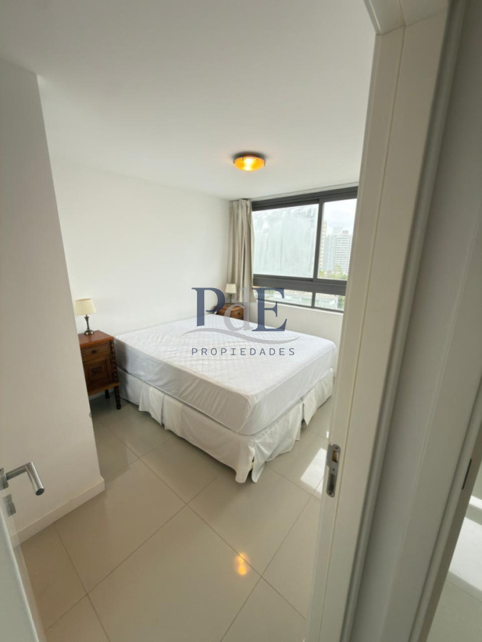 Apartamento en venta de 2 dormitorios en edificio Chronos, Punta del Este - Imagen 10