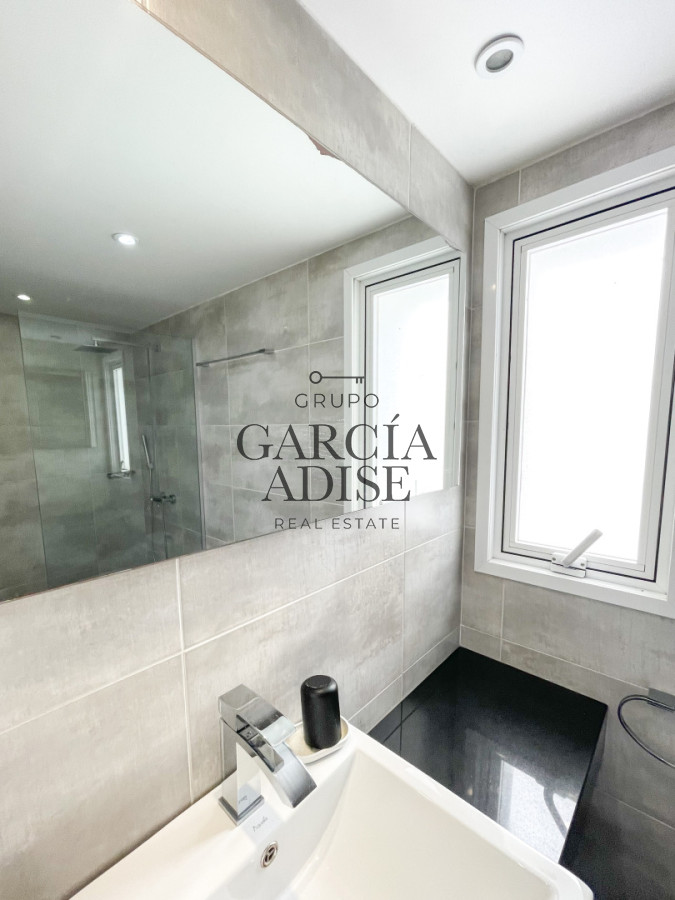 Apartamento ID.418/Departamento-frente-al-mar-en-la-península - Departamento frente al mar en la península