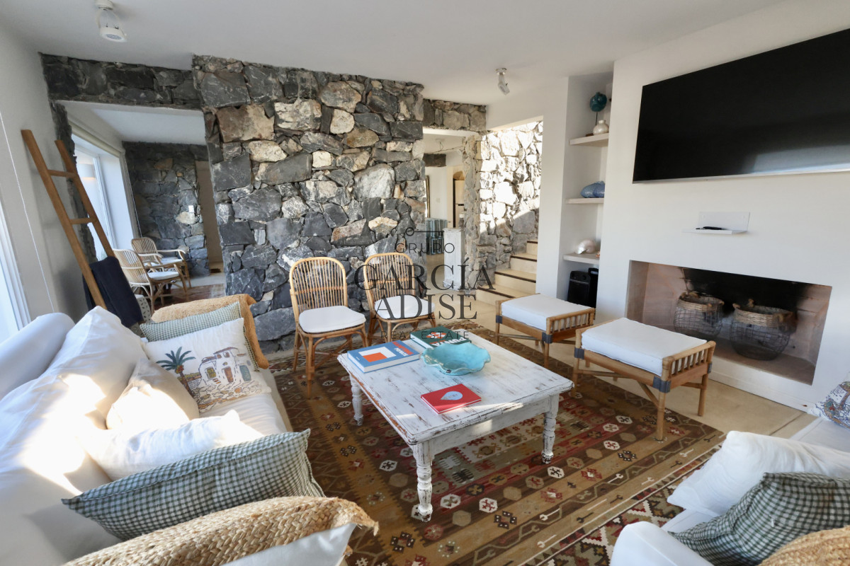 Casa ID.440/Casa-en-Club-de-Mar-con-4-habitaciones. - Casa en Club de Mar con 4 habitaciones.