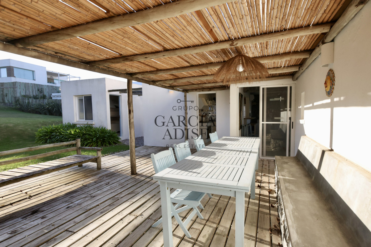 Casa ID.440/Casa-en-Club-de-Mar-con-4-habitaciones. - Casa en Club de Mar con 4 habitaciones.