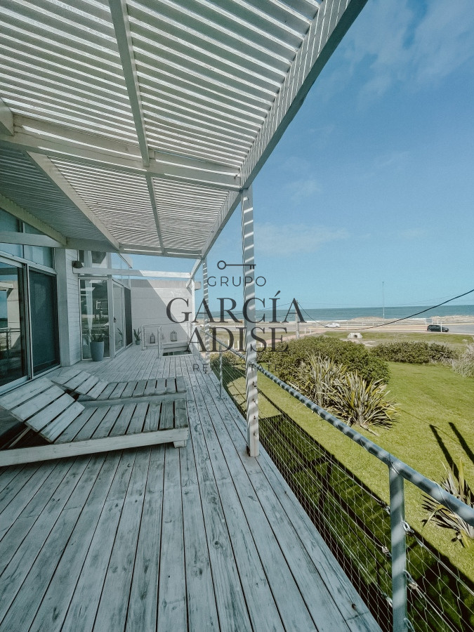 Casa ID.385/Casa-frente-al-mar-en-el-chorro,-manantiales. - Casa frente al mar en el chorro, manantiales.