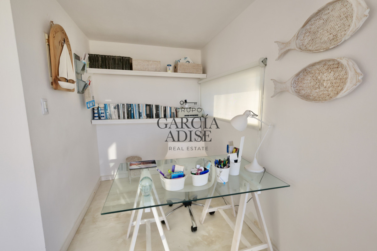 Casa ID.440/Casa-en-Club-de-Mar-con-4-habitaciones. - Casa en Club de Mar con 4 habitaciones.