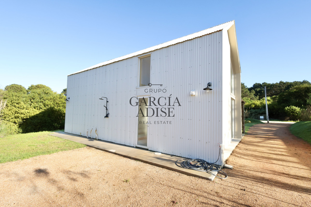 Casa ID.438/2-Casas-a-estrenar-en-Arenas-de-jose-ignacio - 2 Casas a estrenar en Arenas de jose ignacio
